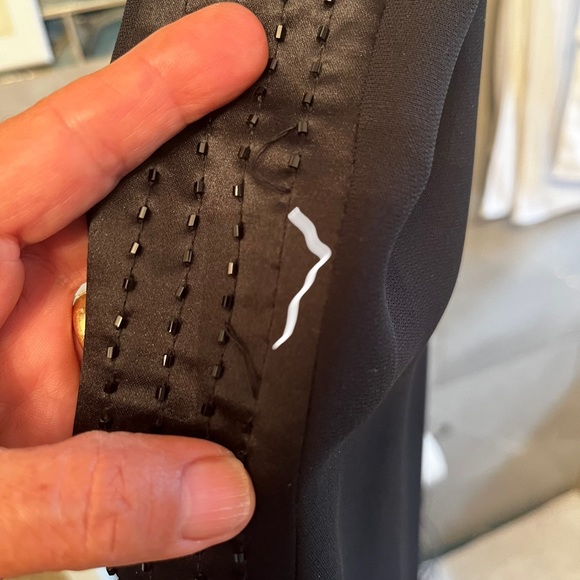 TUXEDO JS COLLECTION FROM DILLARD’S / SIZE 4 US / V SHEER TRANSPARENCY BACK - Picture 10 of 10